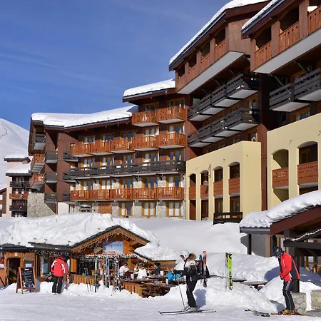 Confortable Au Pied Des Pistes Avec Balcon Et Parking - Fr-1-181-2055